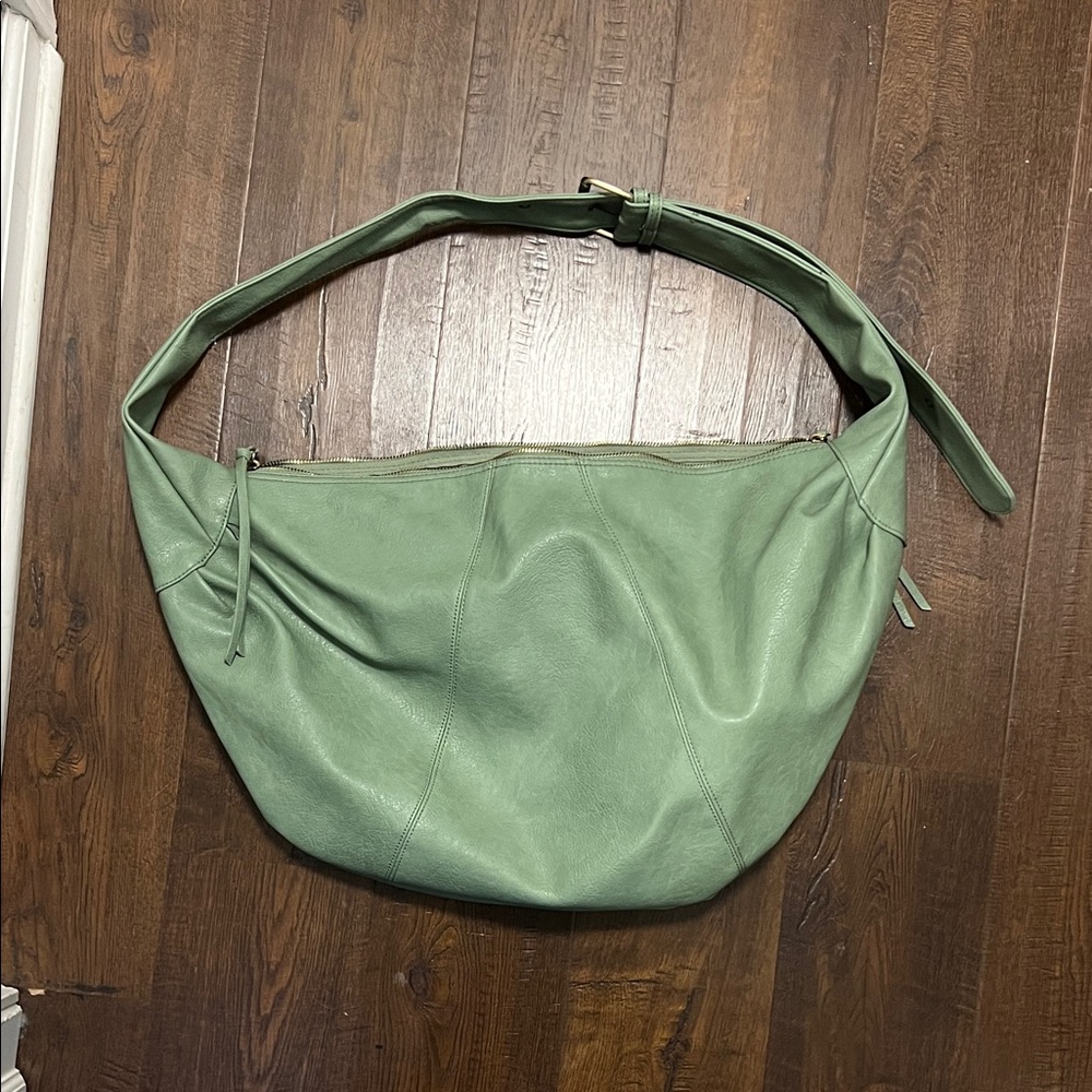House of Harlow Green Women's Large Hobo Bag